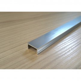 Listwa aluminiowa polerowana silver 1,5 x 250